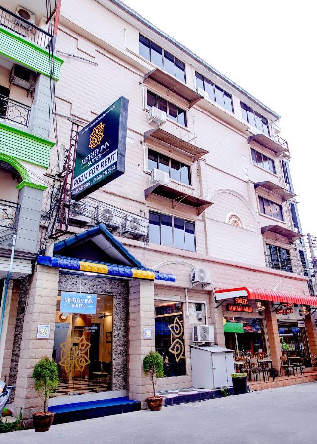 Merry Inn Suites Pattaja Kültér fotó