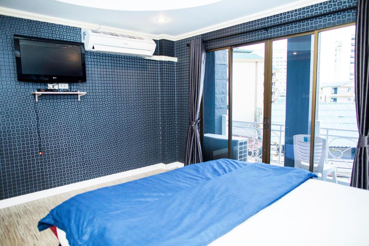 Merry Inn Suites Pattaja Kültér fotó