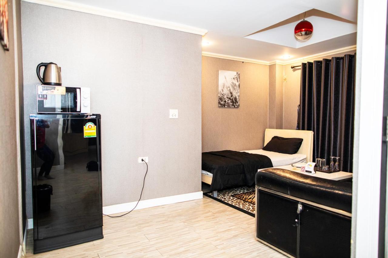 Merry Inn Suites Pattaja Kültér fotó